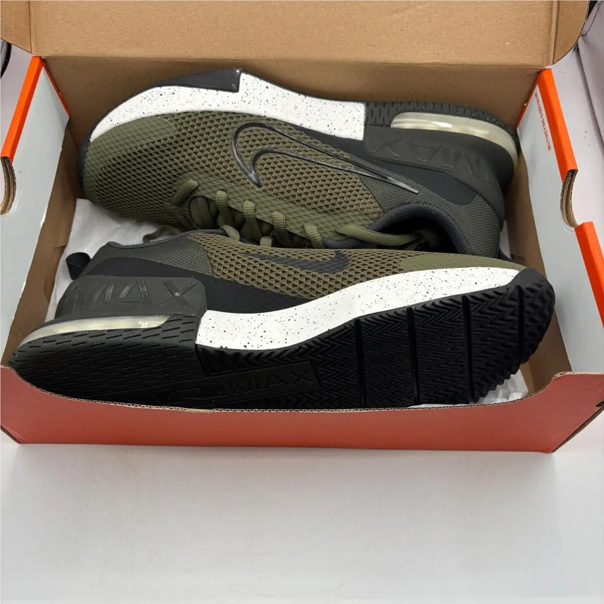 Nike shoes - Nike Air Max Alpha Trainer 6 - Green 4