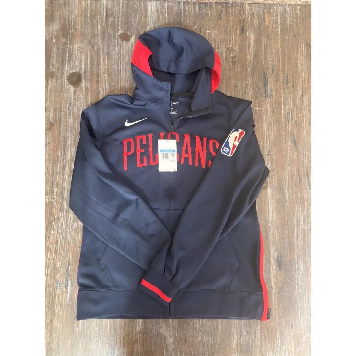 Nike Dri-fit Navy with Red Accents Orleans Pelicans Jacket Medium