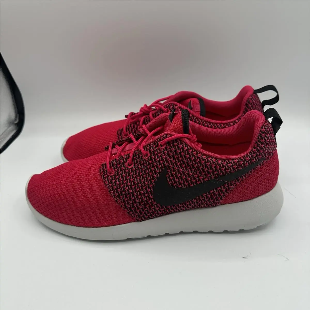 Nike shoes - Nike Roshe Run - Roshe Run - 511881-662 - Pink (UPC: 0883412333252) 4
