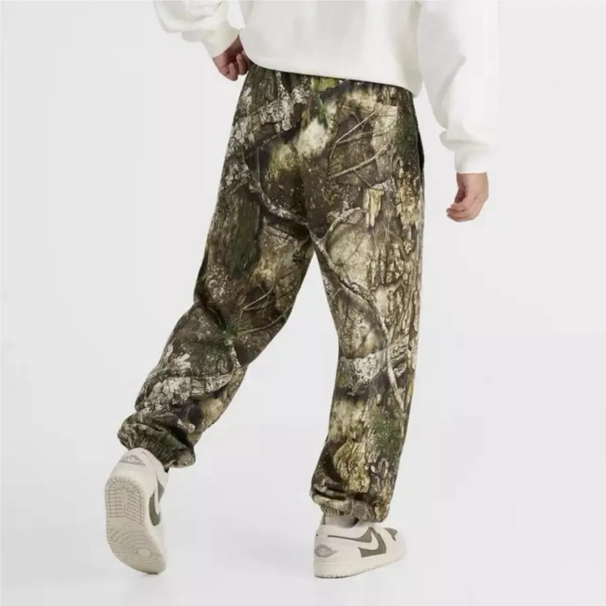 Nike clothing - HV1862222 - HV1862222 - Medium Olive/Sail (UPC: 198483762321) 0