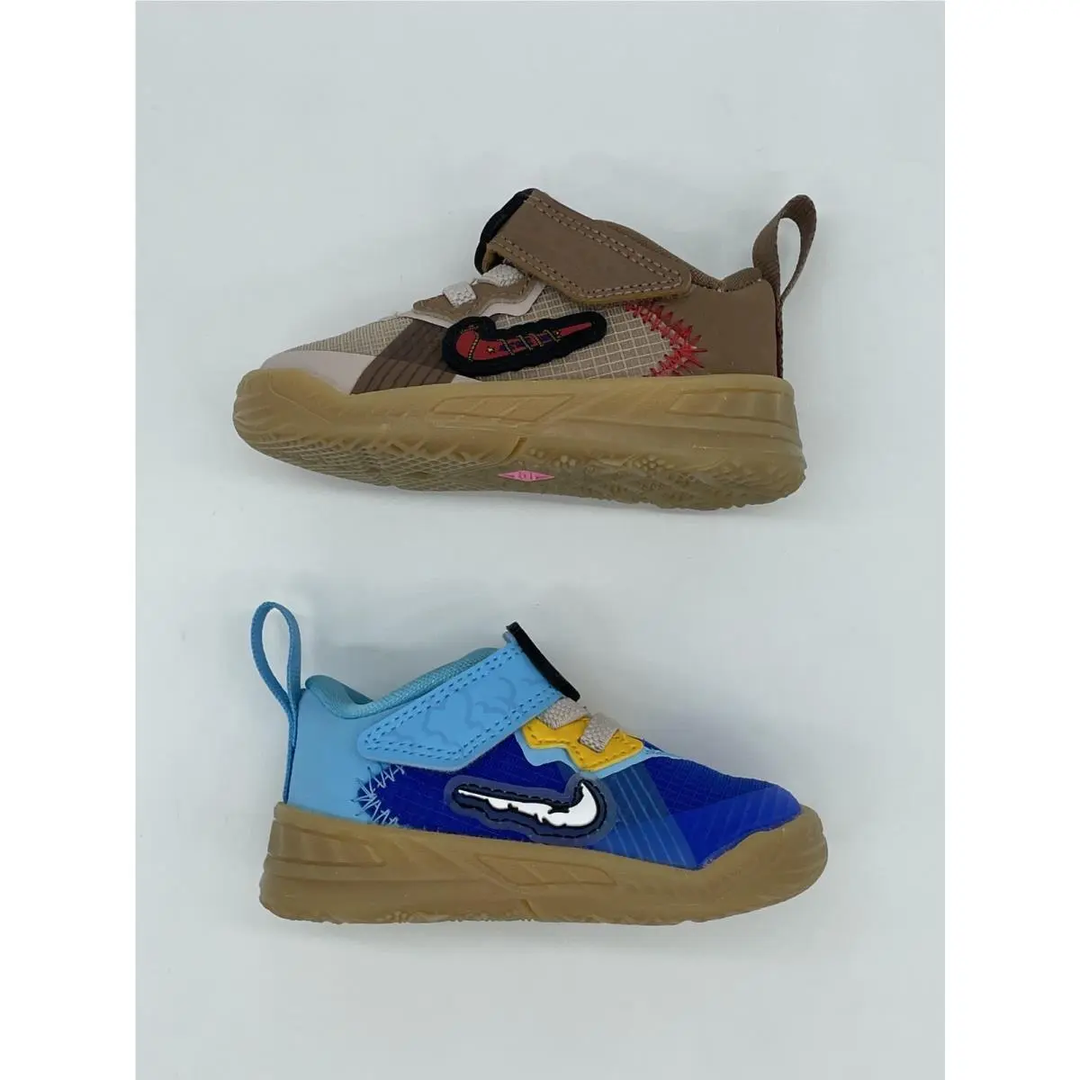Nike shoes - Wile E. vs Roadrunner - Wile Roadrunner - Multicolor 0