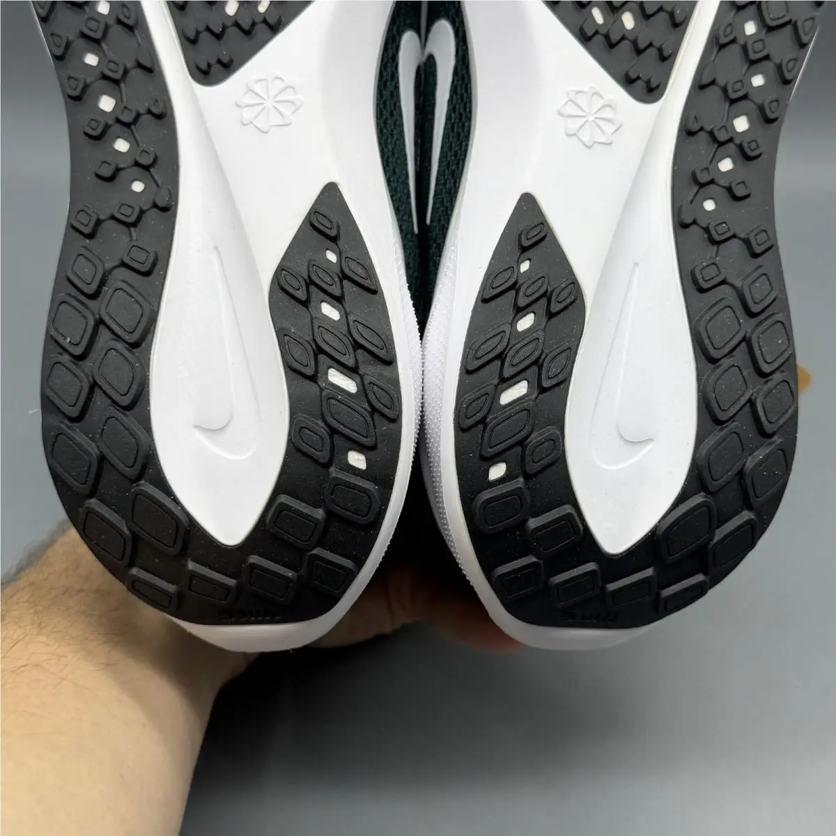 Nike shoes - Nike Air Zoom Pegasus 41 - IB3215 300 - Green (UPC: 0198485624184) 8
