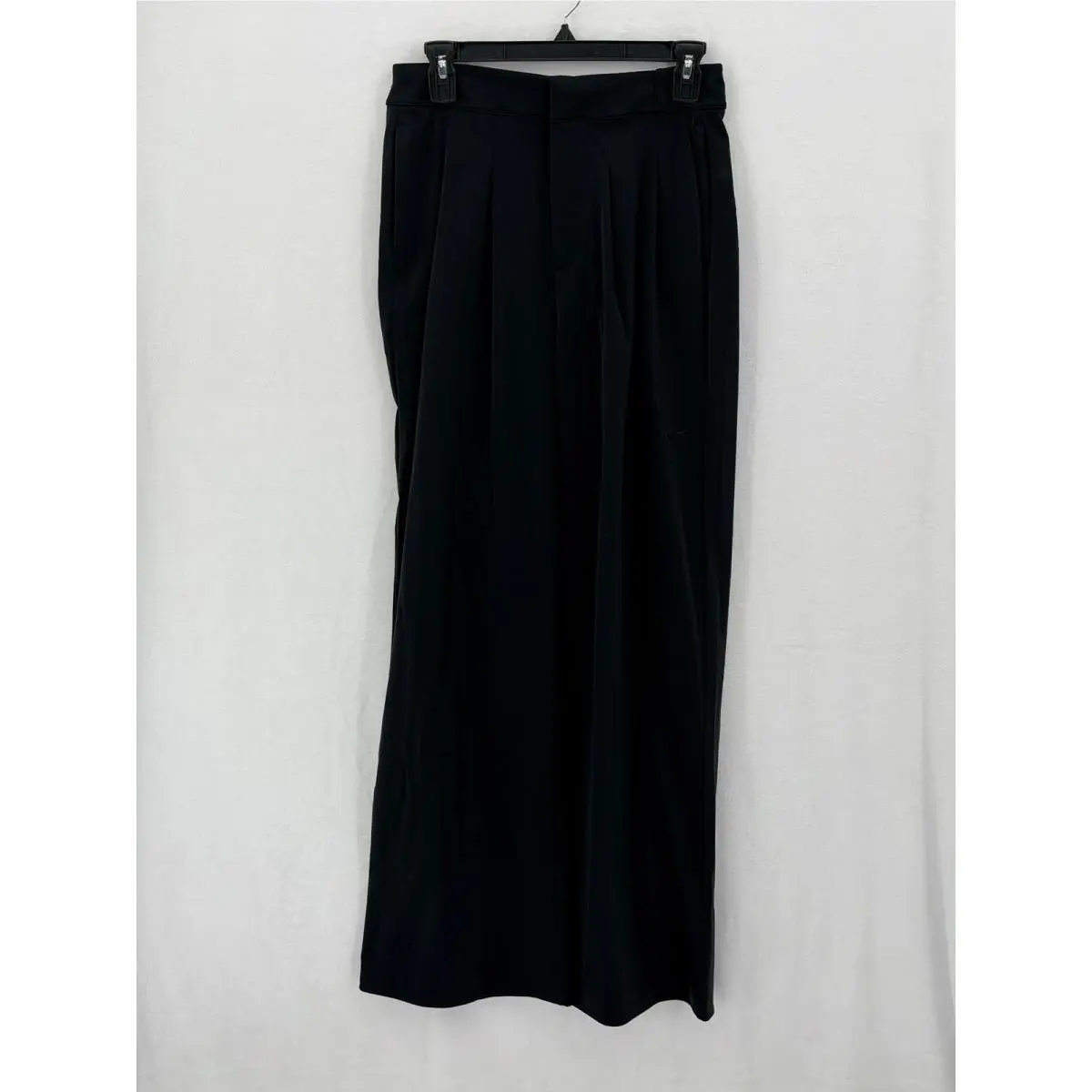 Nike Pants Womens Small Black Bliss Dri-fit Trouser High Rise Loose Fit Gym