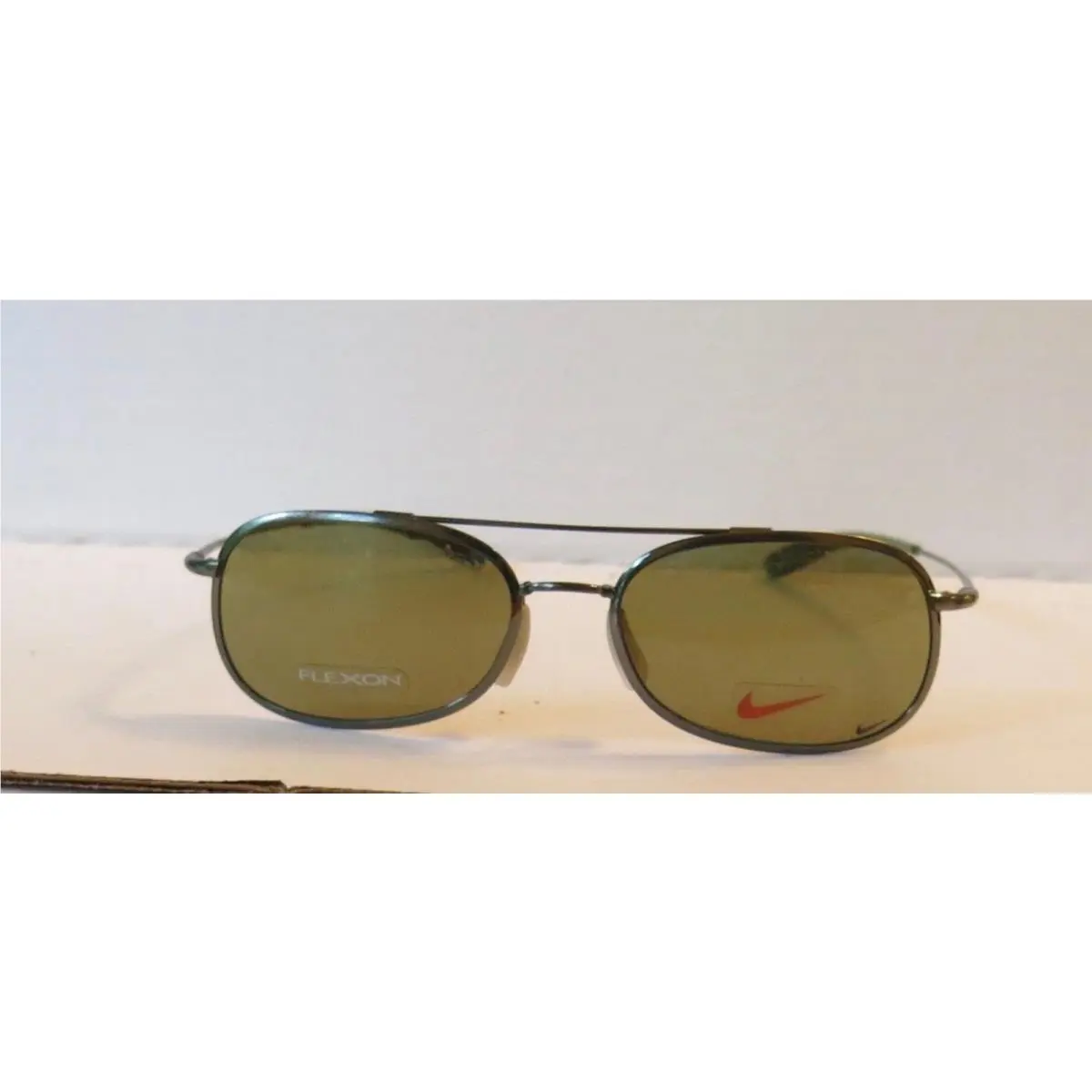Sunglasses Reveal Iii Flexon Gold by Nike