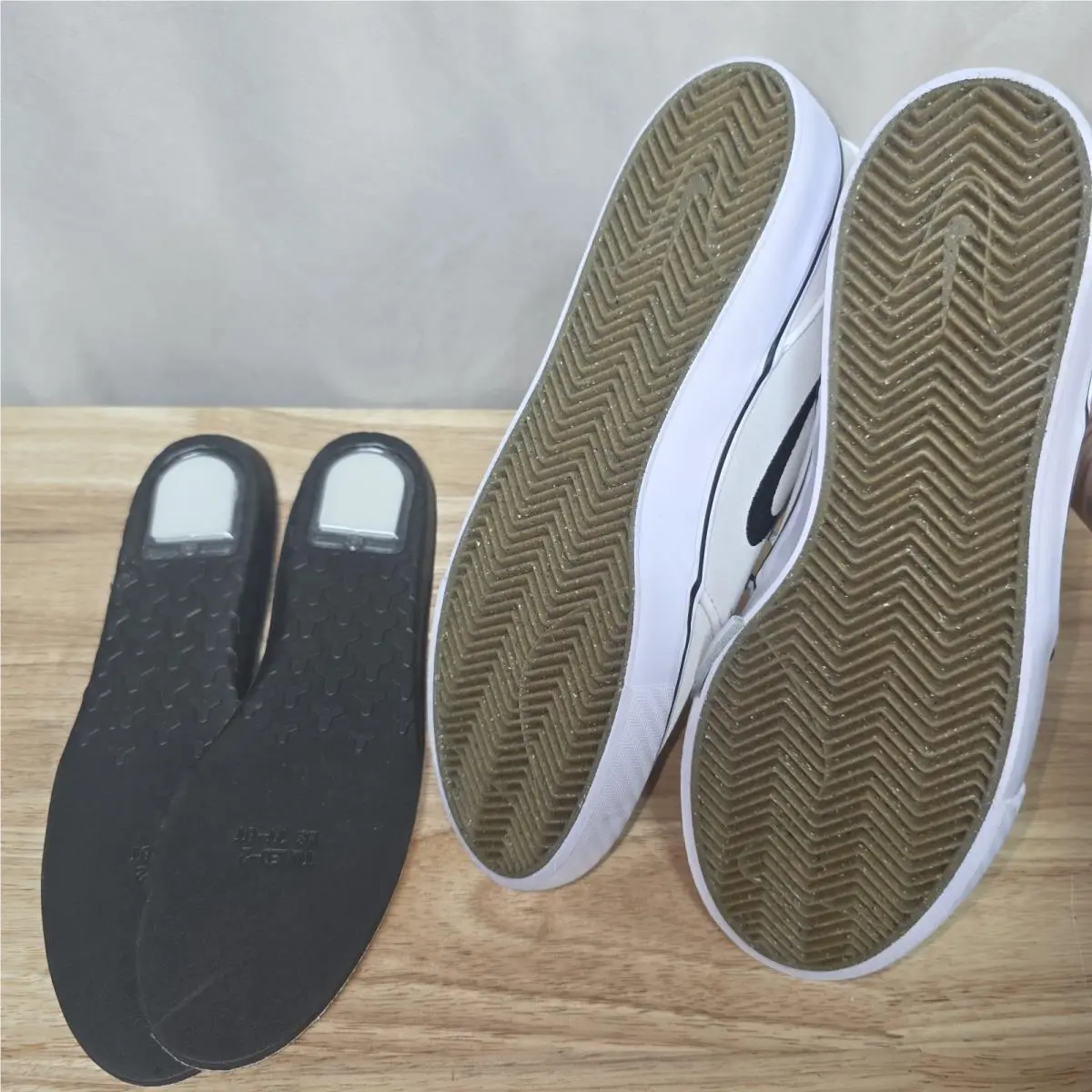 Nike shoes - Nike SB Janoski - Janoski - fd6657 100 - White (UPC: 196974645221) 0
