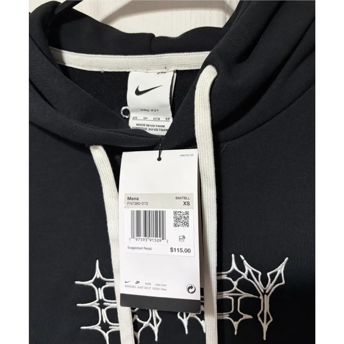 Nike clothing - FN7380-010 - FN7380-010 - Black (UPC: 0197593915092) 1