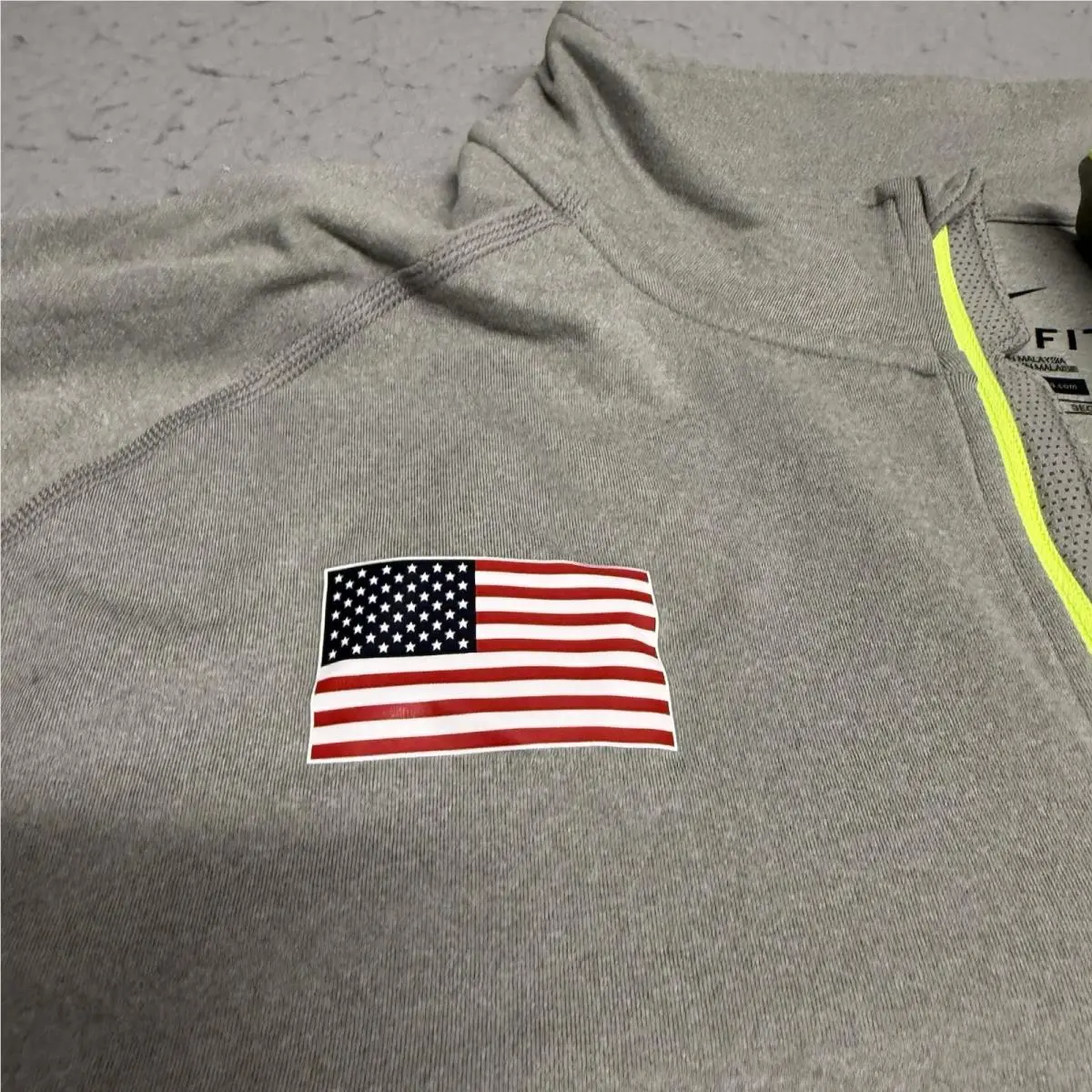 Nike clothing - 502490-100 - 502490-100 - Gray 1