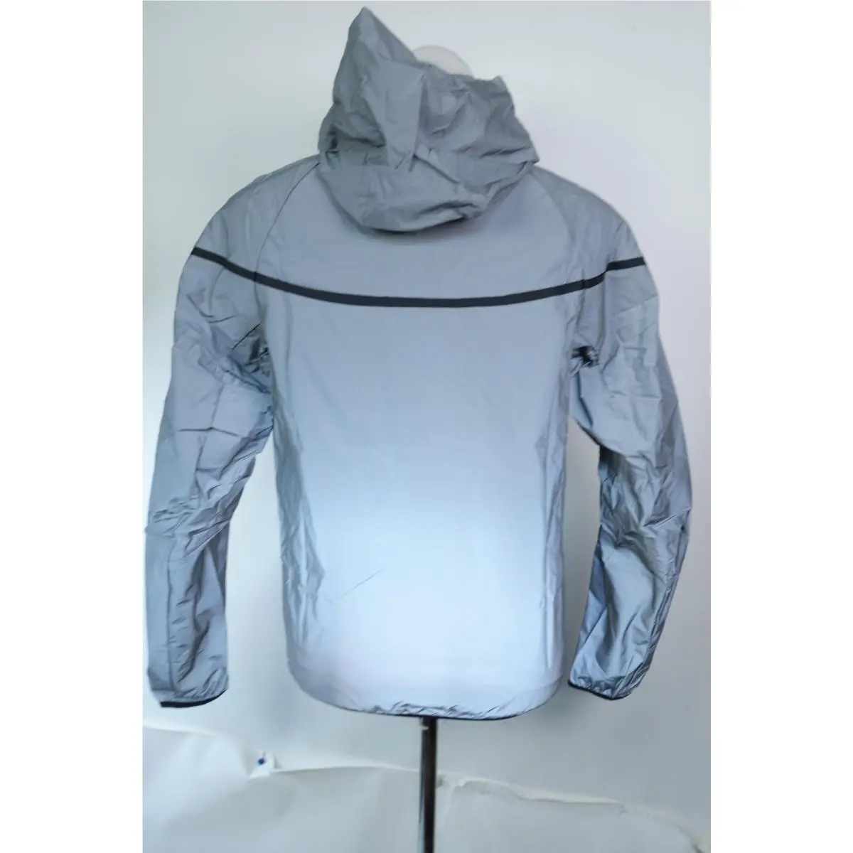 Nike clothing - Nike FZ7585-035 - Gray 1