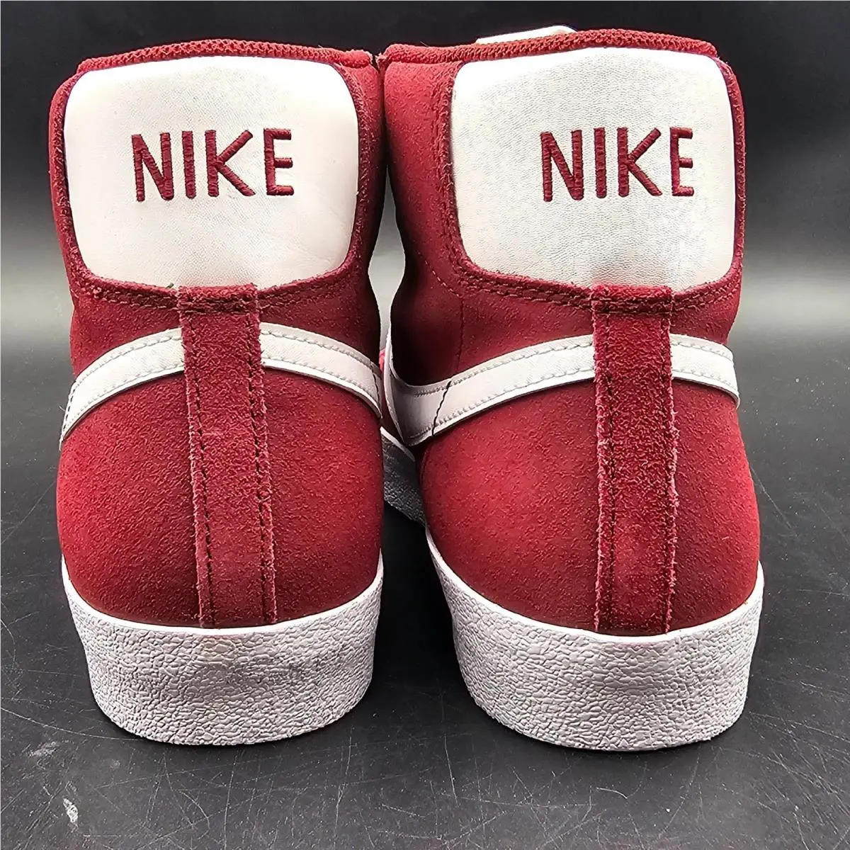 Nike shoes - Nike Blazer Mid `77 Suede - Red 9