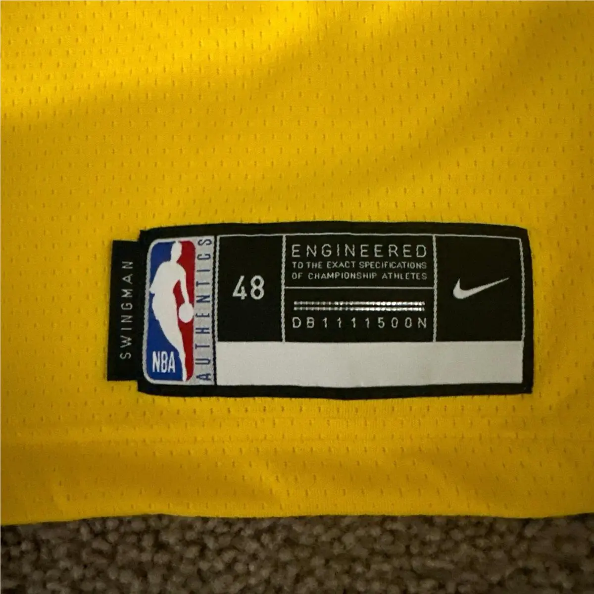 Nike clothing - NA - Yellow 1