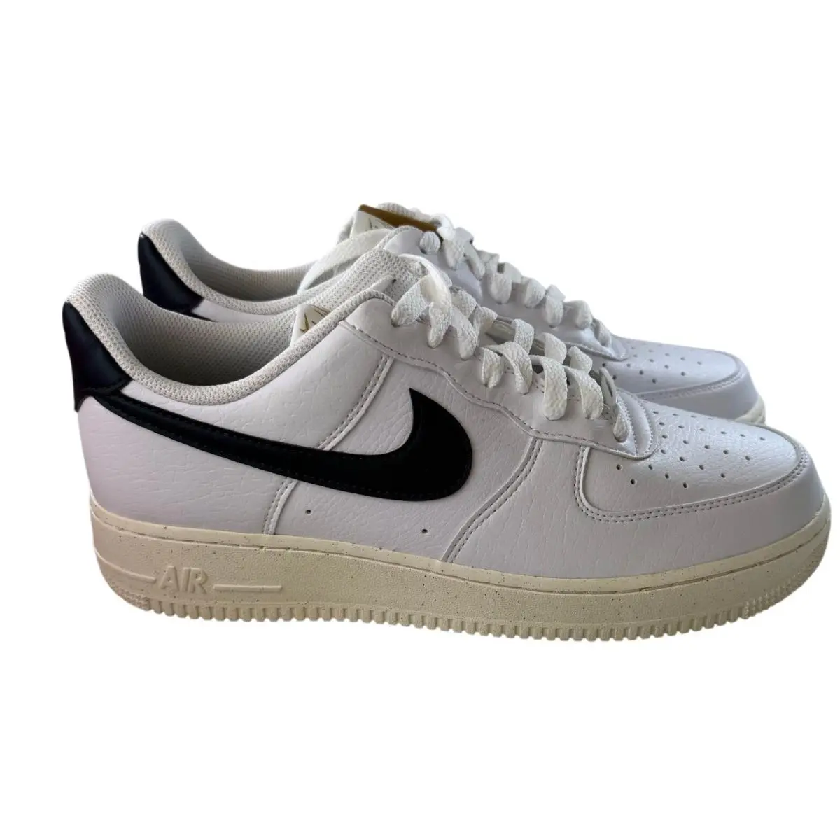 Nike shoes - White 5