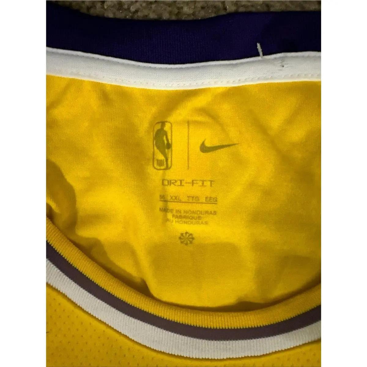 Nike clothing - NA - Yellow 2
