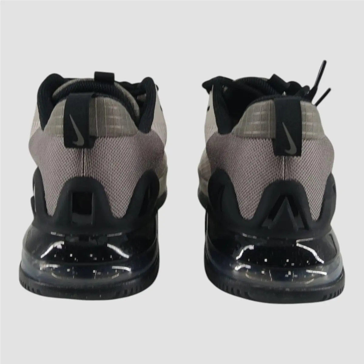 Nike shoes - As in Pic 2