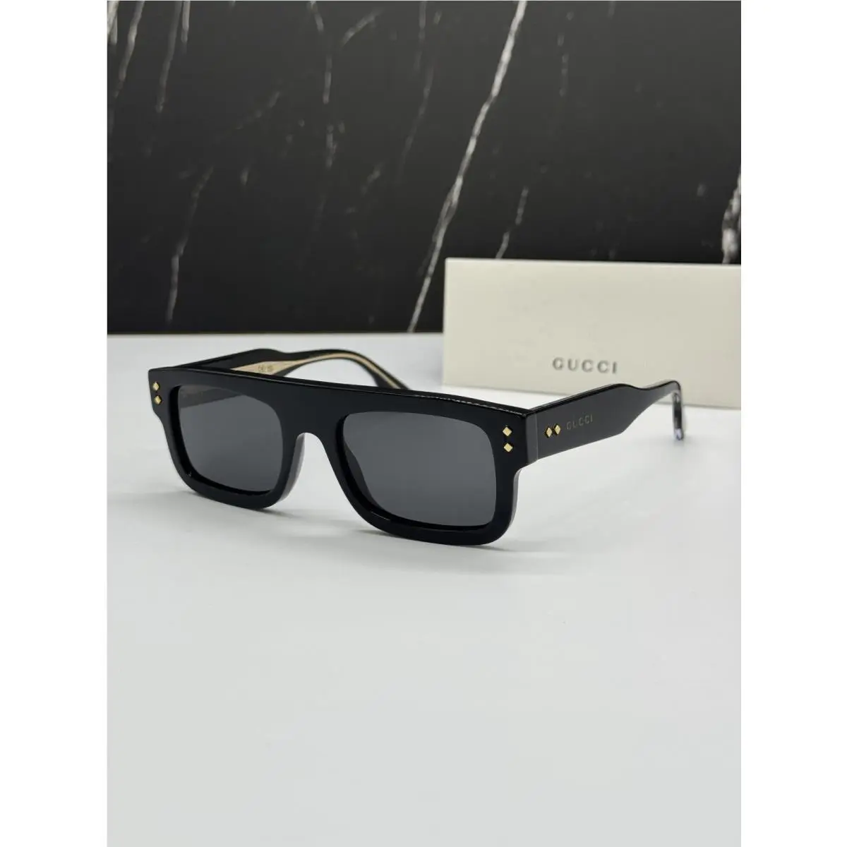 GG1085S 001 Black Square Men  Sunglasses by Gucci