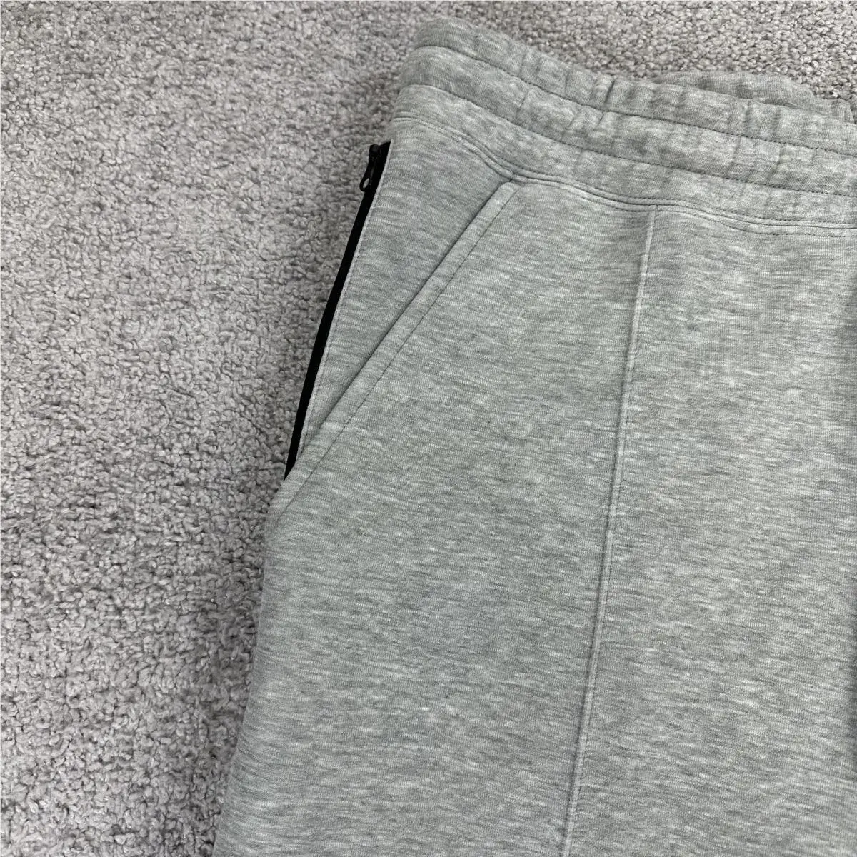 Nike clothing - Gray (UPC: 196609682157) 2