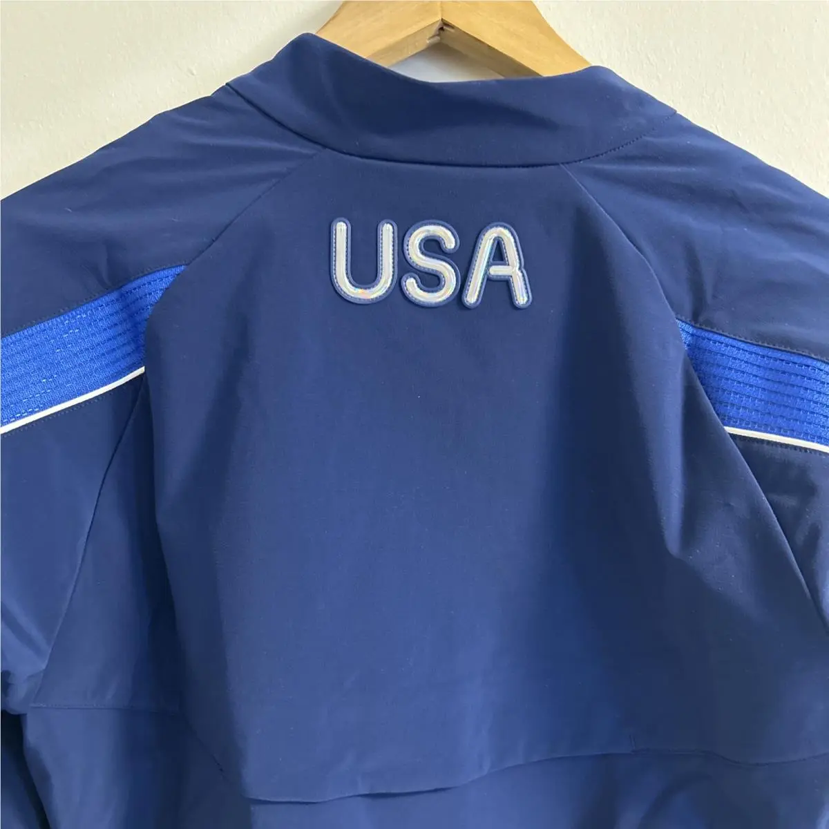 Nike clothing - Blue (UPC: 0197594034587) 3