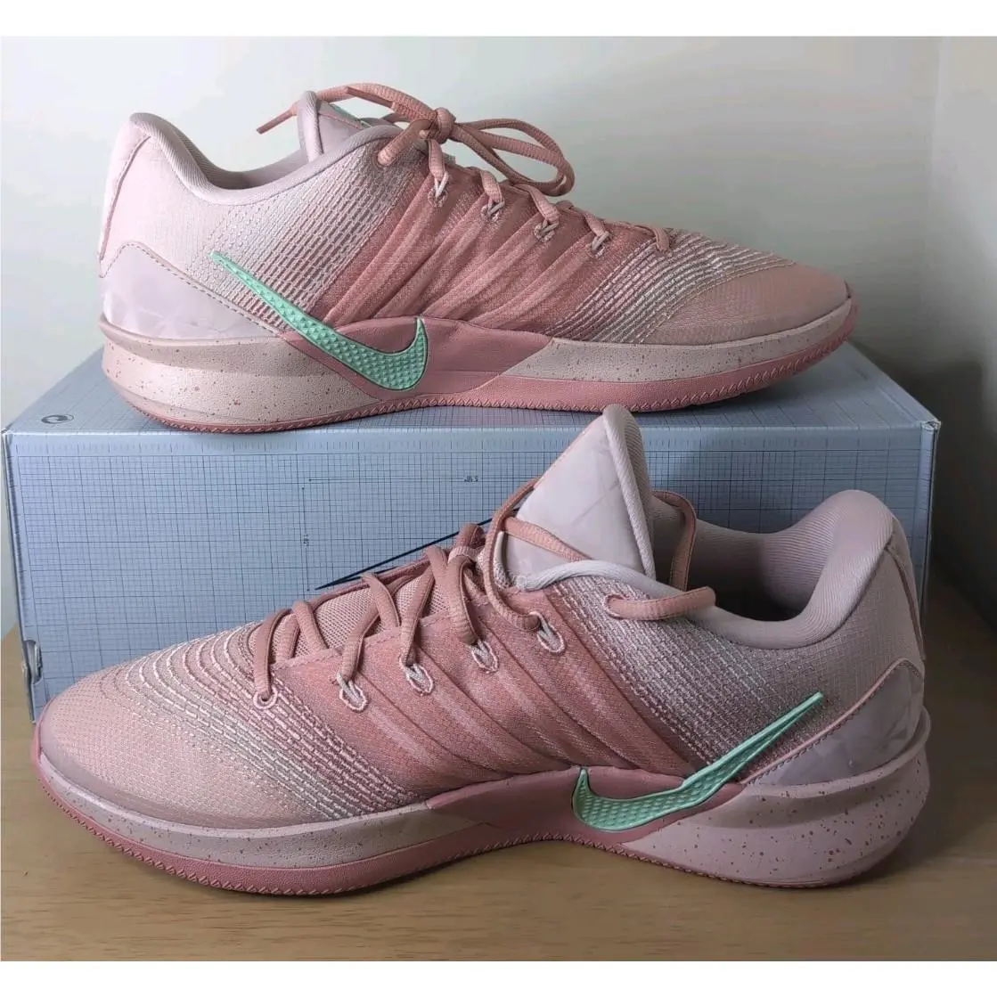 Nike Sabrina 3 Pink Oxford HF2881-600 Men’s Size 12.5/Women’s Size 14 No Lid