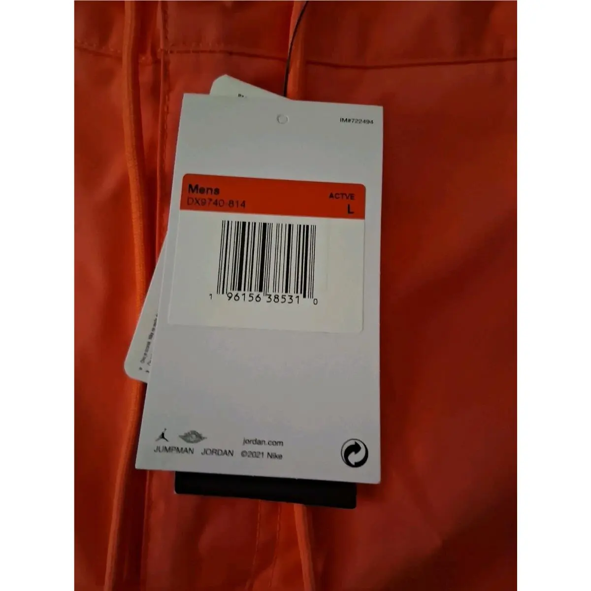 Nike clothing - peach (UPC: 196156385310) 3