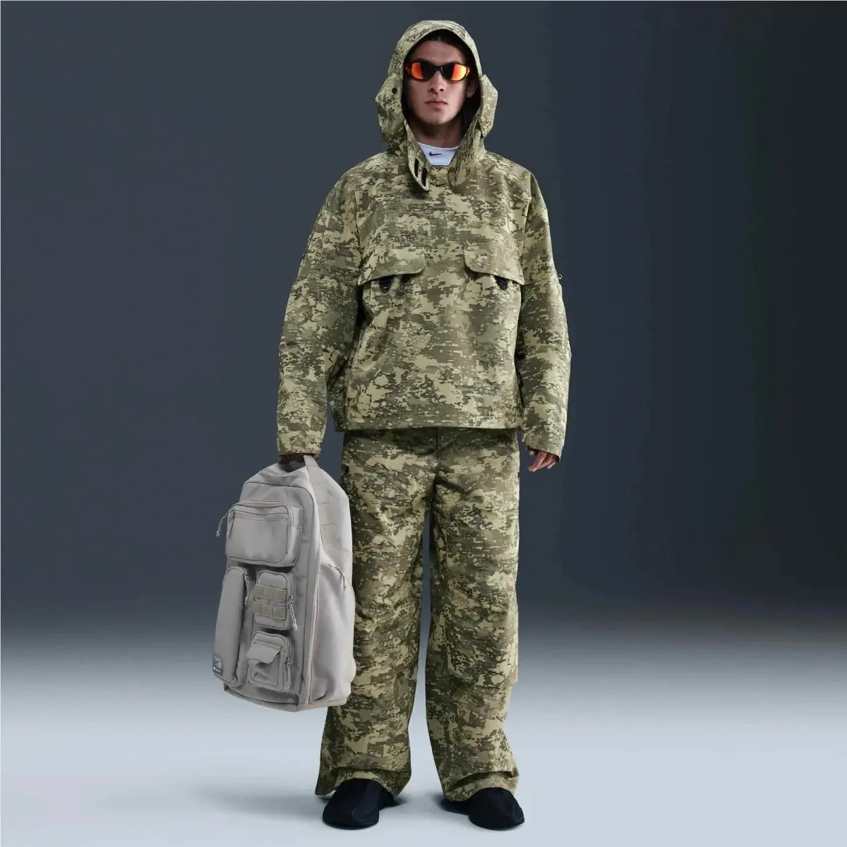 Nike clothing - Nike Cordura Tech Expand - Cordura Tech Expand - Green (UPC: 198487568578) 8