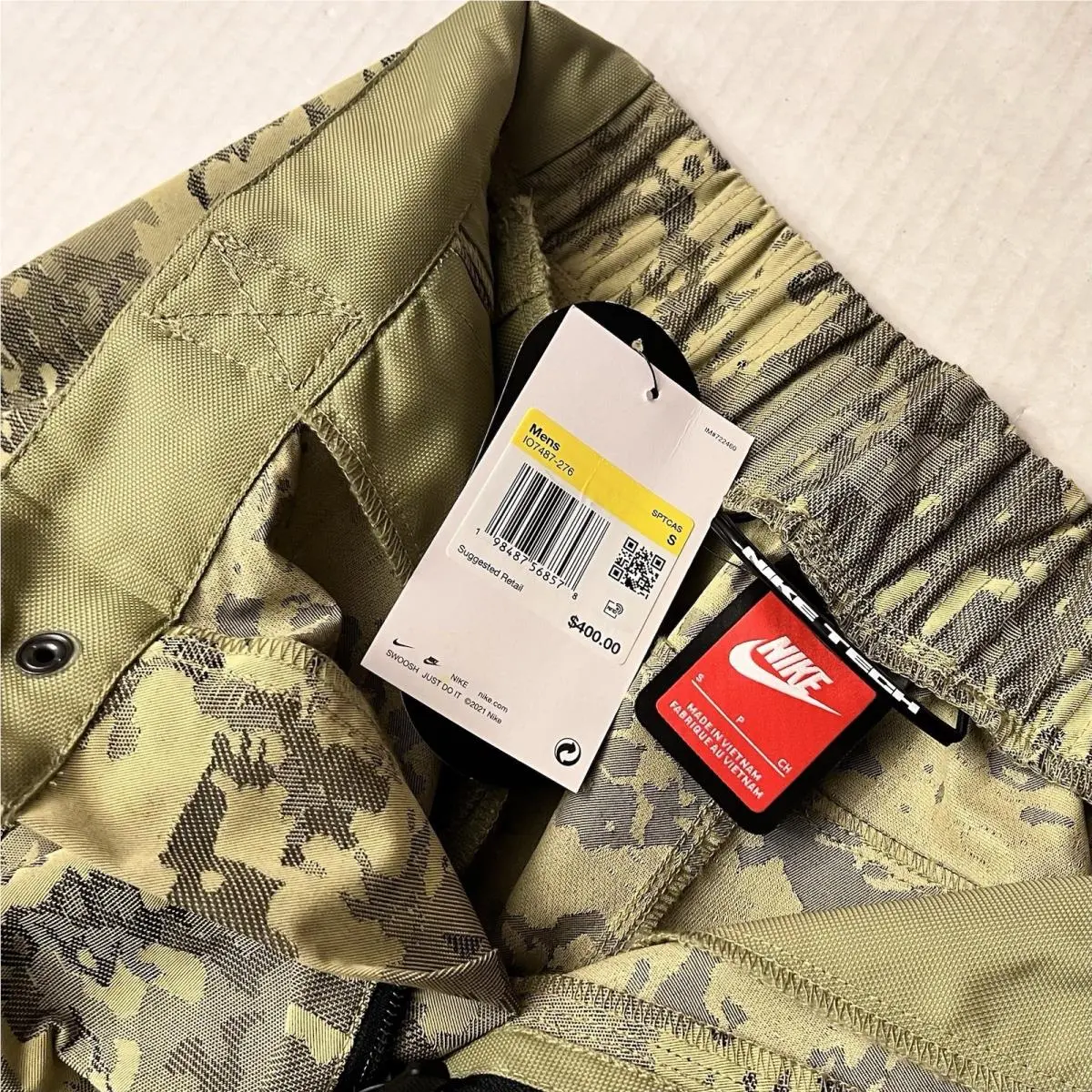 Nike clothing - Nike Cordura Tech Expand - Cordura Tech Expand - Green (UPC: 198487568578) 0