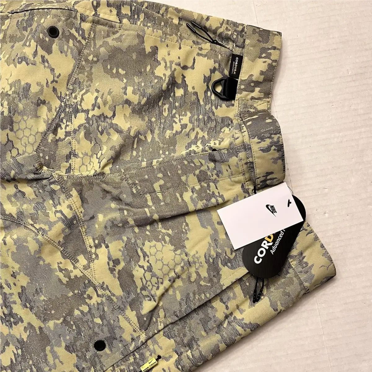 Nike clothing - Nike Cordura Tech Expand - Cordura Tech Expand - Green (UPC: 198487568578) 1