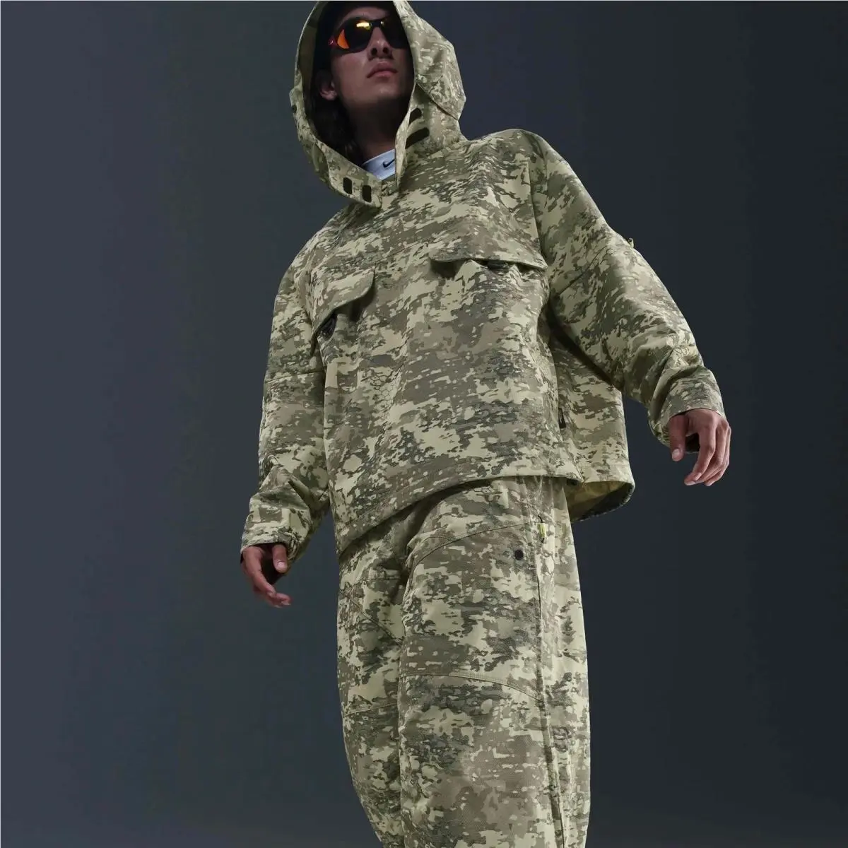 Nike clothing - Nike Cordura Tech Expand - Cordura Tech Expand - Green (UPC: 198487568578) 7