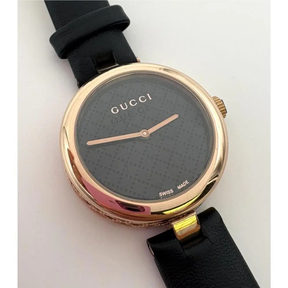 Gucci YA141401 Diamatissima Black Lacquered Dial 32mm Ladies Quartz Watch