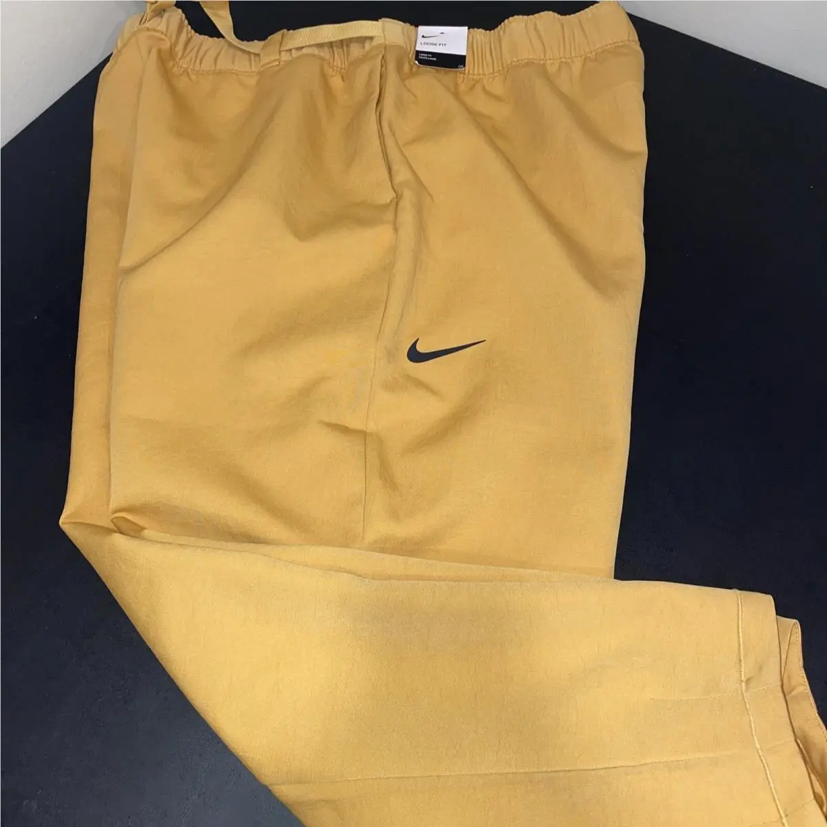 Nike Sportswear Tech Pack Woven Pants Bucktan Yellow Women`s Sz Xxl CZ8940-204