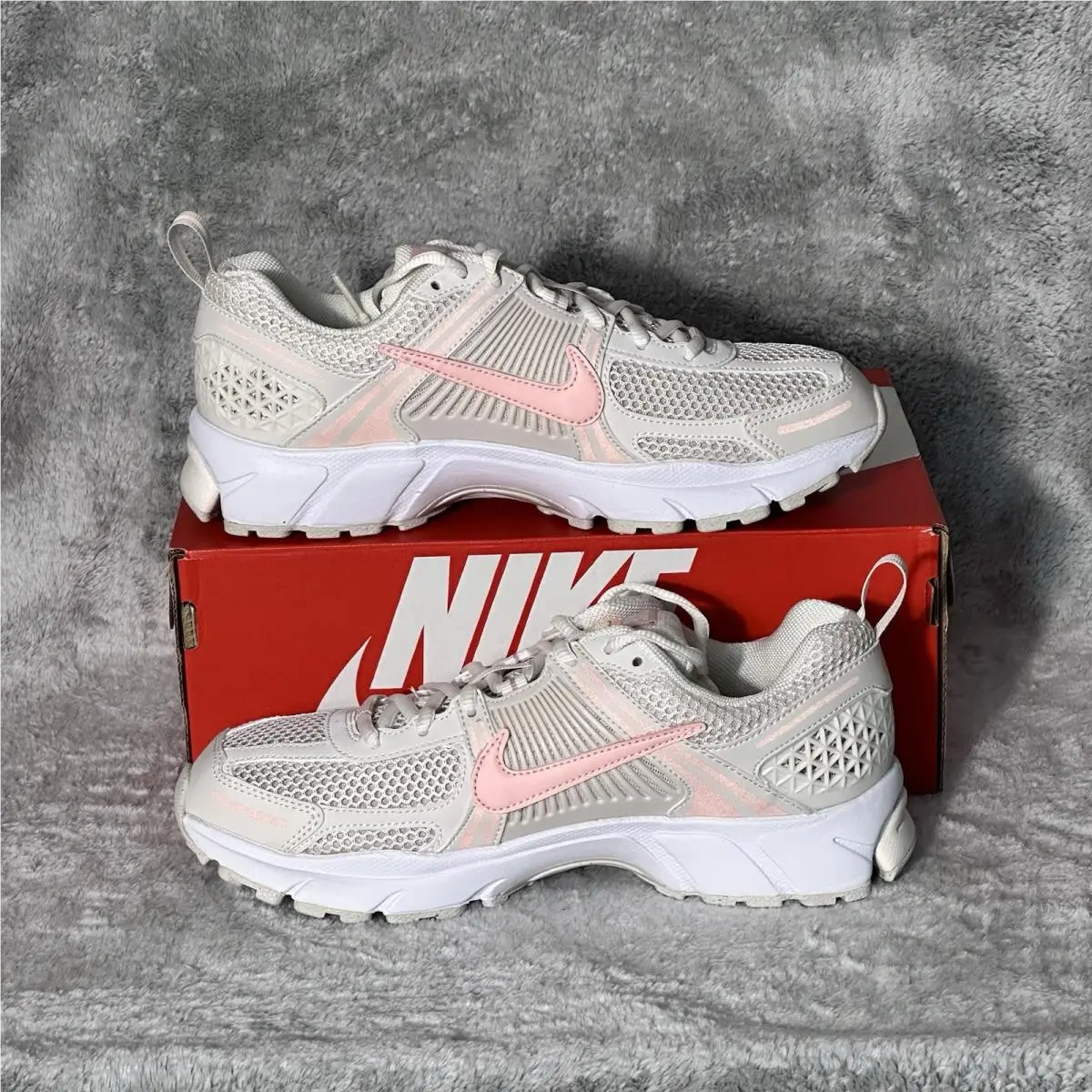 Nike shoes - Vomero 5 Gs - Vomero - HF6998-003 - Ivory 3