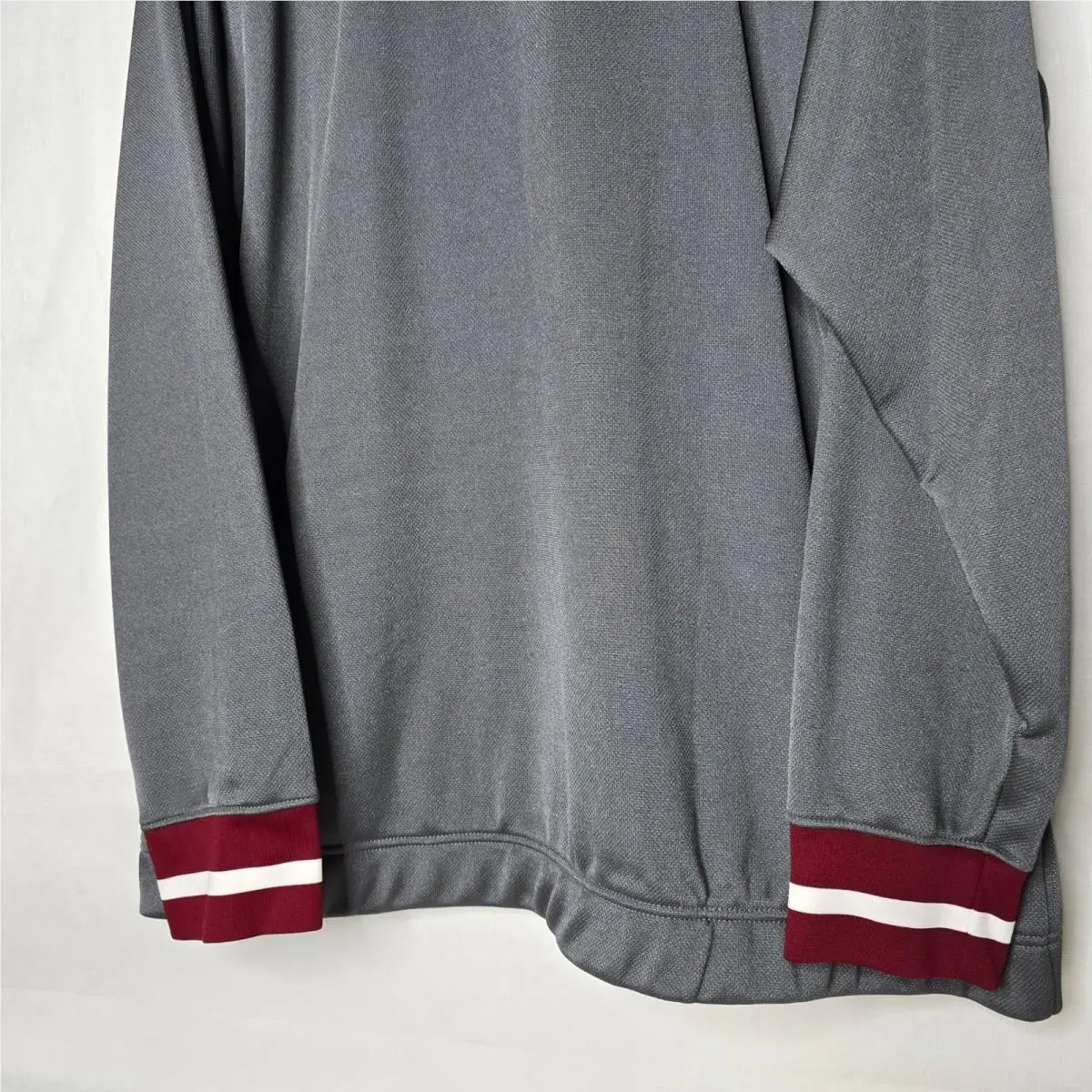 Nike clothing - Gray 1
