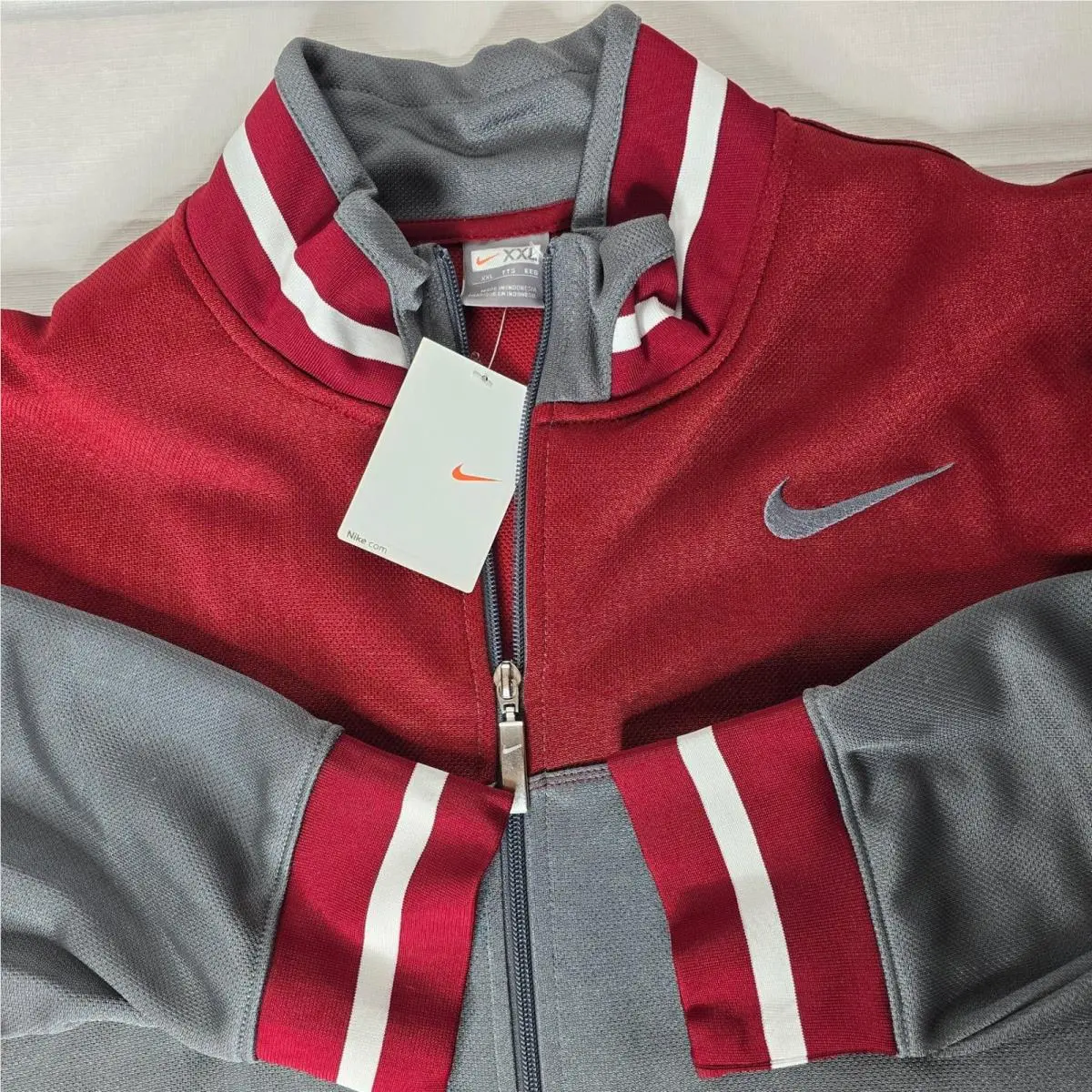 Nike clothing - Gray 3