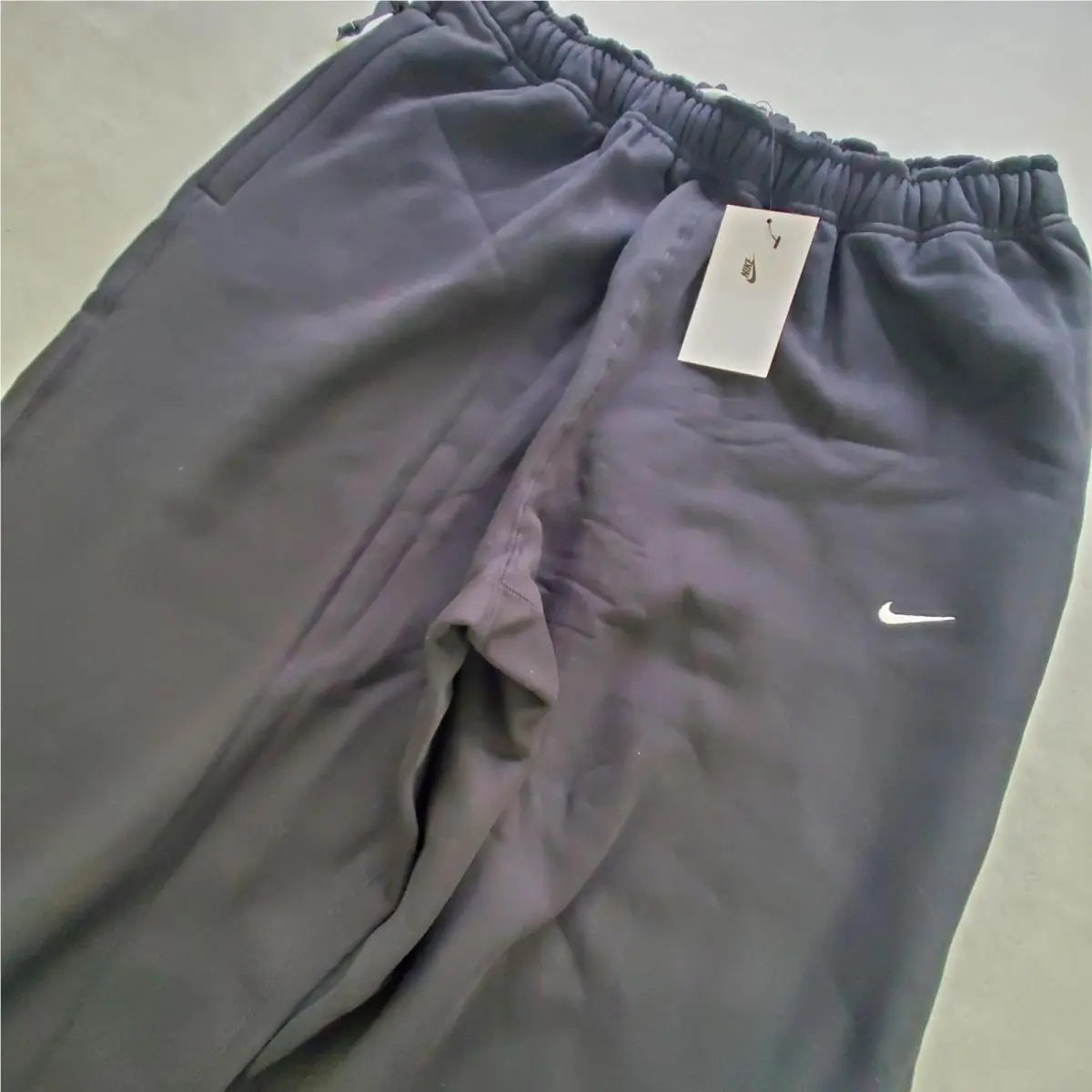 Nike Solo Swoosh Open-hem Fleece Pants Men`s Size XL Black FN3342-010 Rare