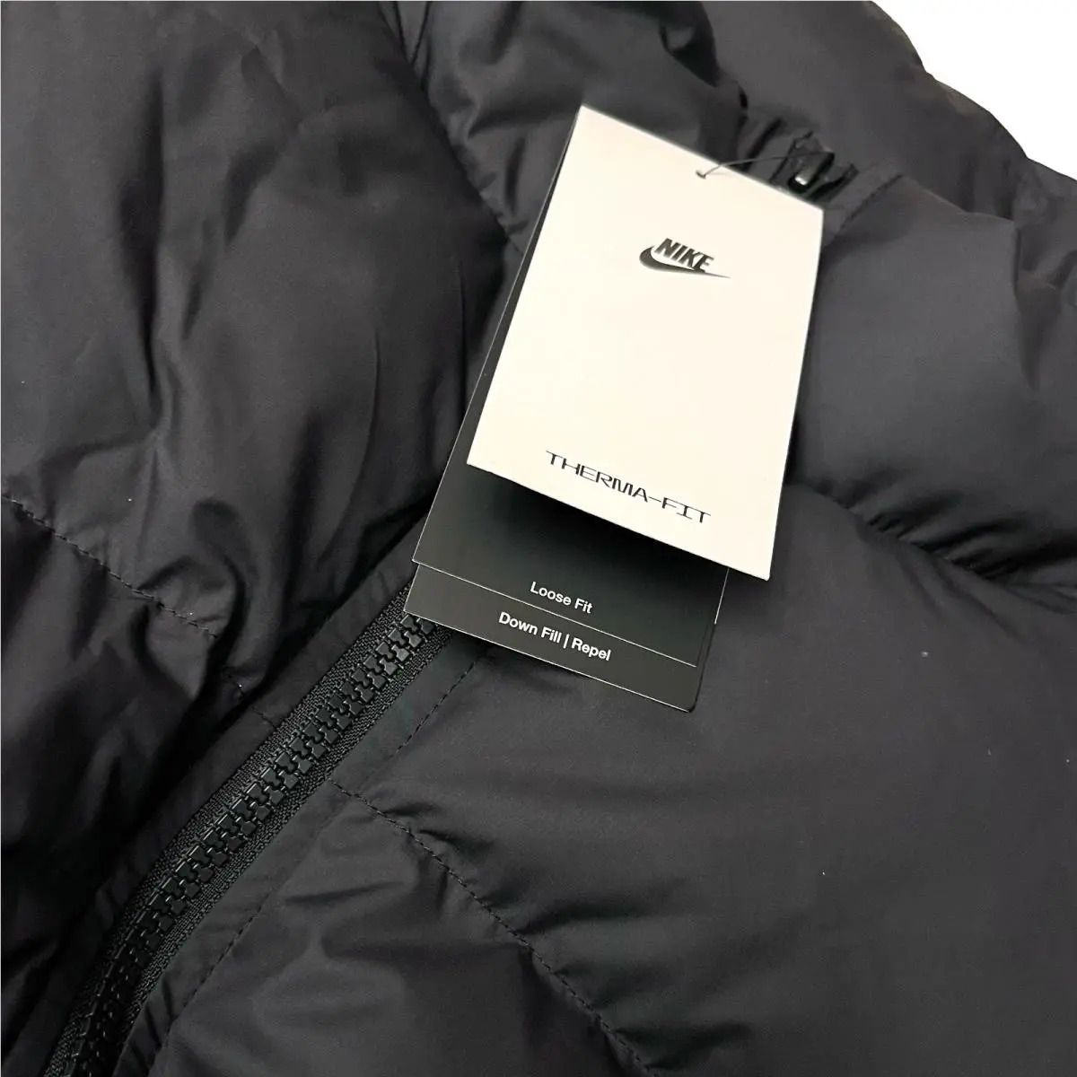 Nike clothing - Nike Sportswear - Sportswear - Black (UPC: 198481618668) 0