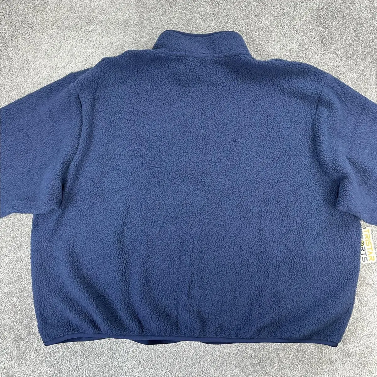 Nike clothing - NA - Blue (UPC: 196968270385) 3