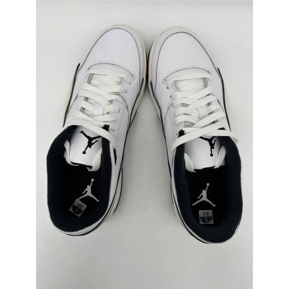 Nike shoes - White 1