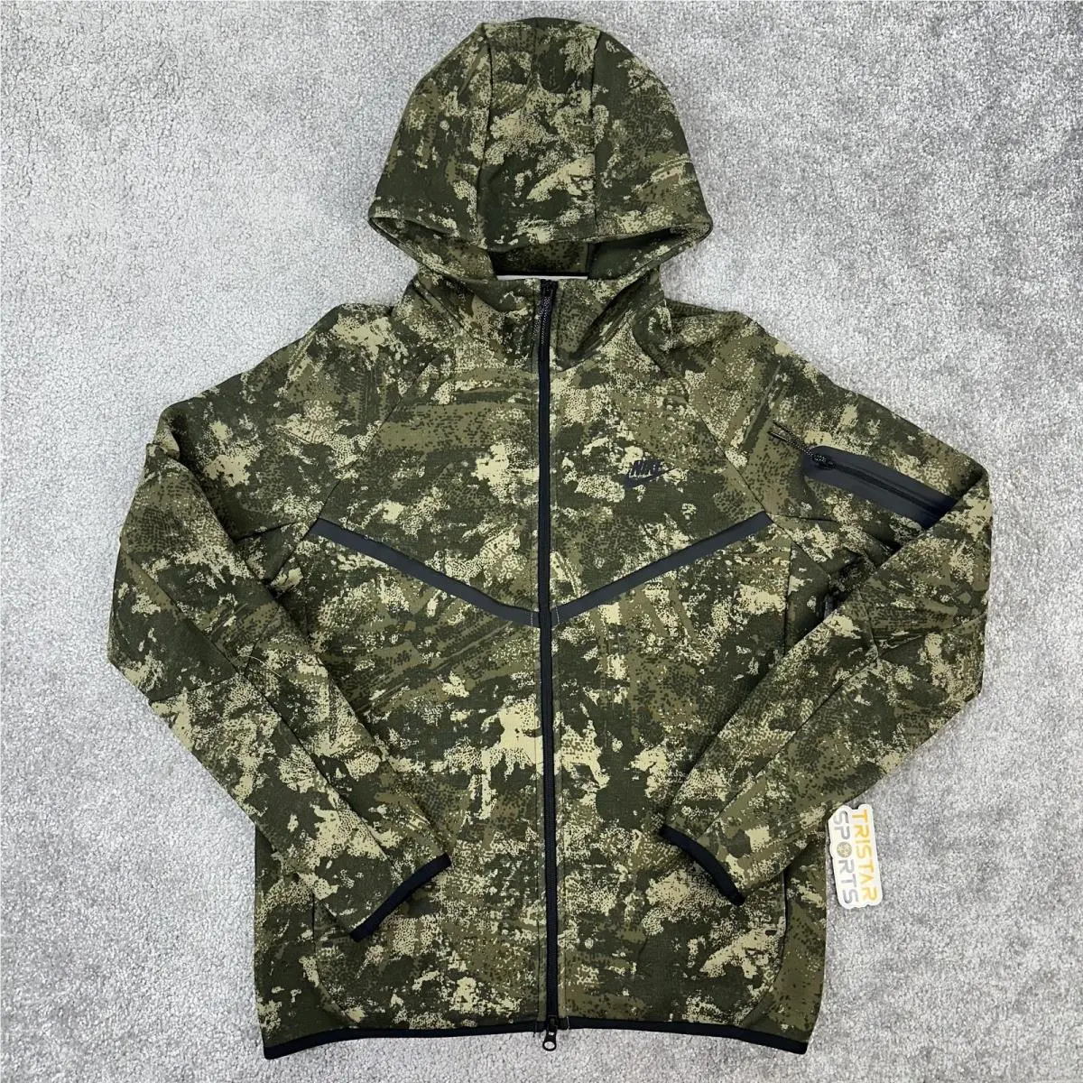Nike Tech Fleece Jacket Mens Small Green Camo Full Zip Hooded Outdoor HV5055-276