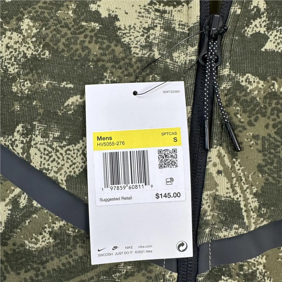 Nike clothing - Green (UPC: 197859608119) 4