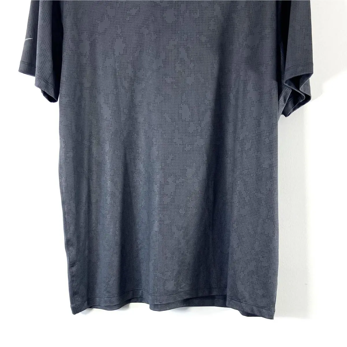 Nike clothing - Nike Dri-Fit - 873112 - Gray 4