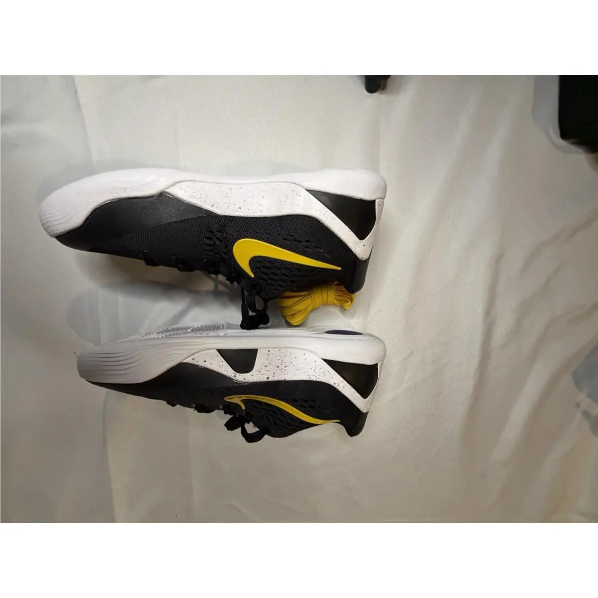 Nike shoes - Nike Kobe IX Low EM - FV8297 006 - Black, Yellow, White 3