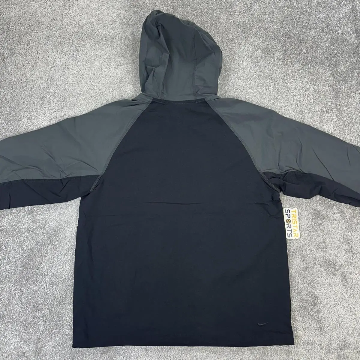Nike clothing - Nike HM7151 - Black (UPC: 197600967908) 1