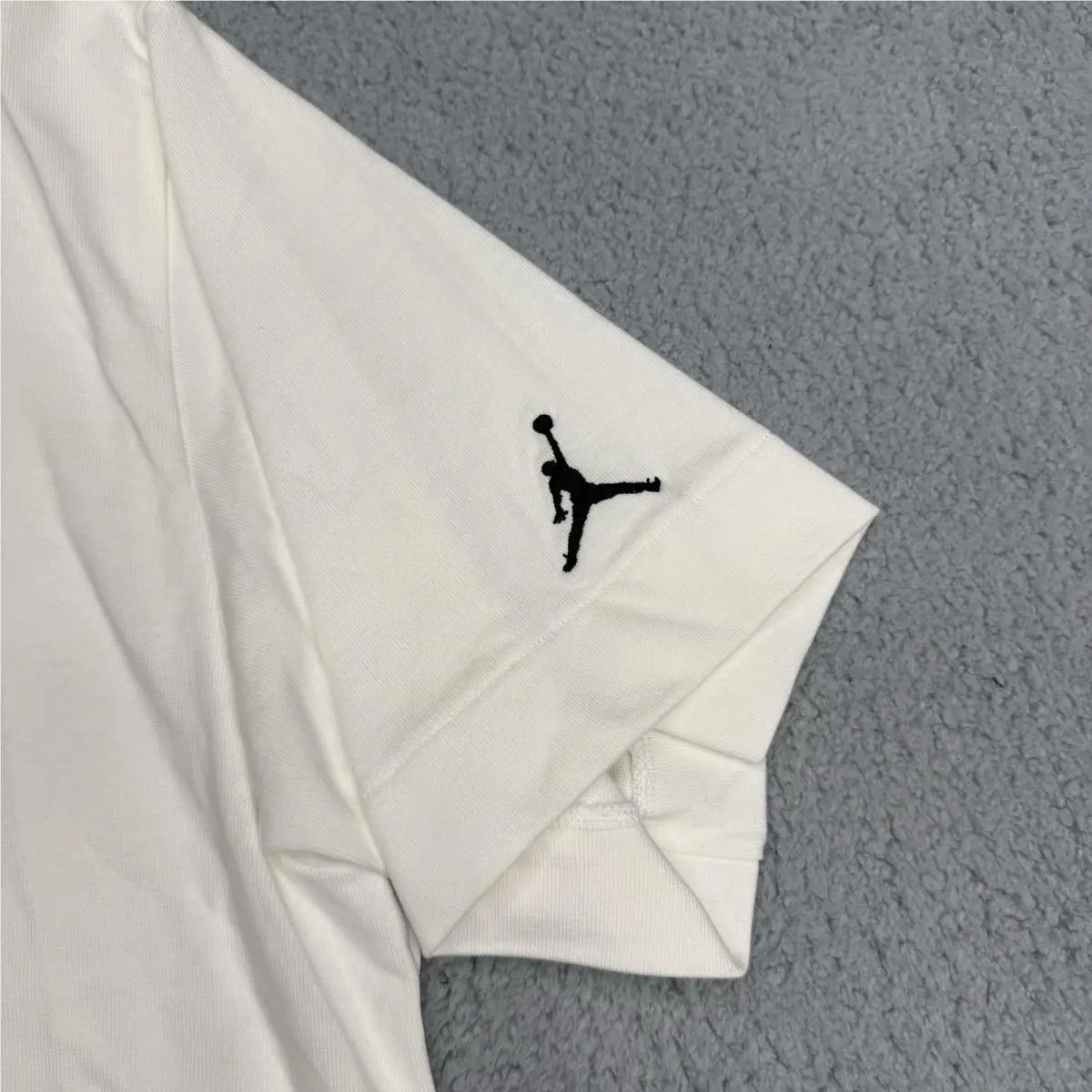 Nike clothing - Nike Air Jordan Flight MVP - White 0