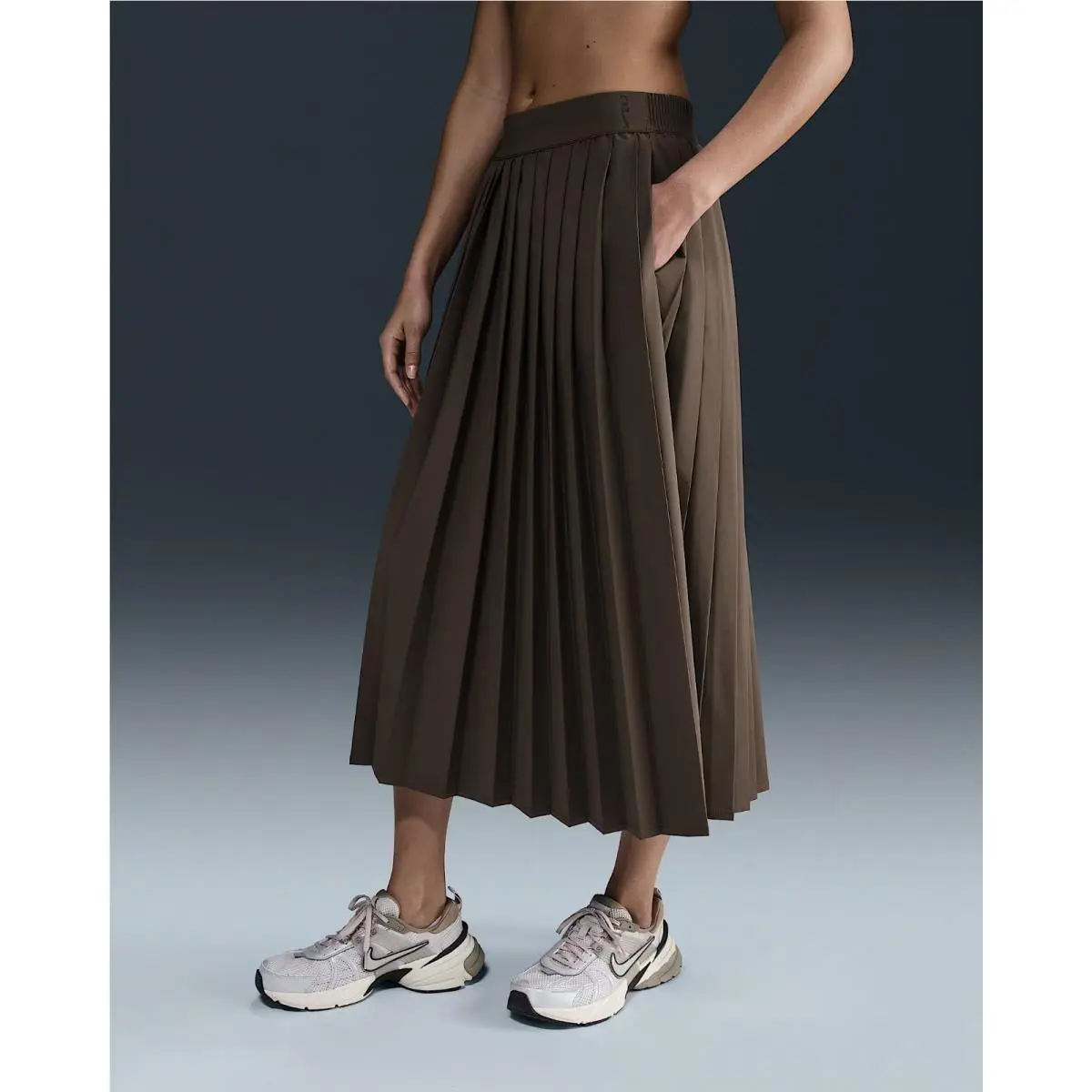 Nike clothing - Brown (UPC: 197860358140) 0