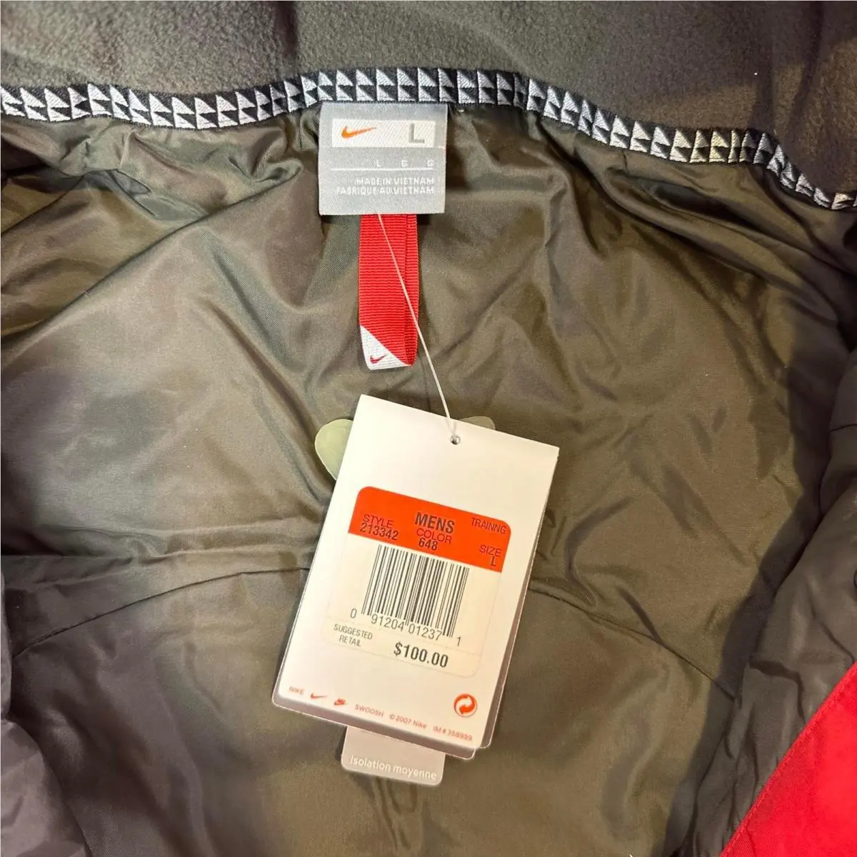 Nike clothing - Red 1