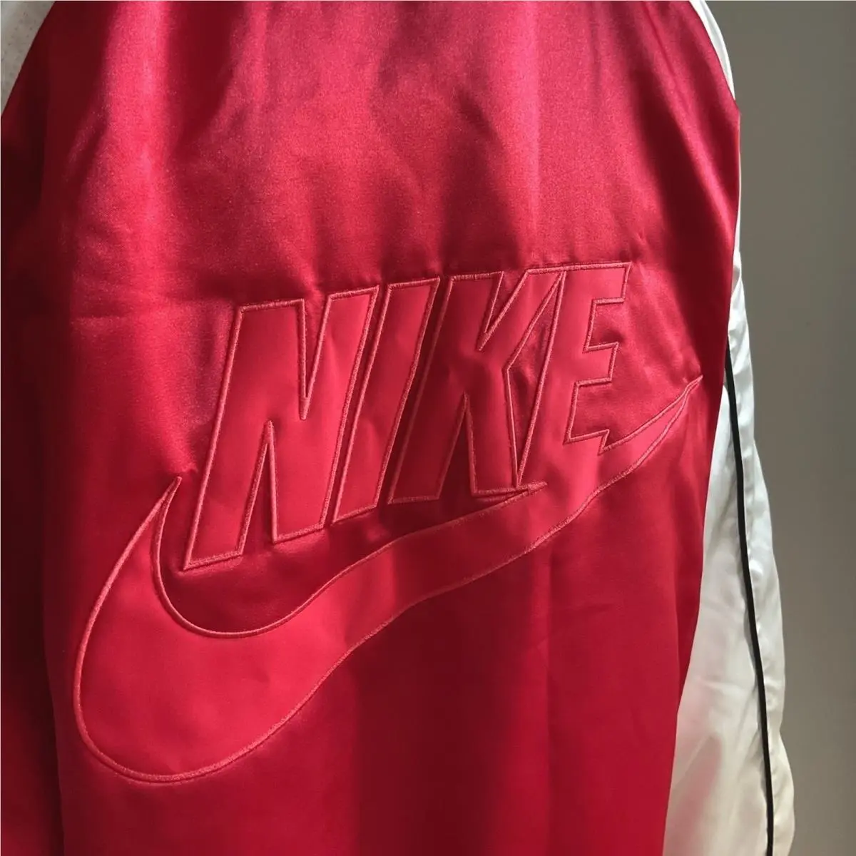 Nike clothing - Red 7