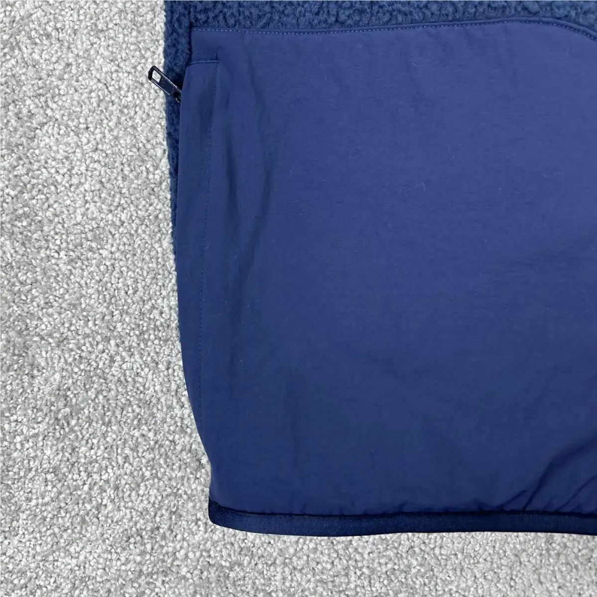 Nike clothing - NA - Blue (UPC: 196968270354) 1