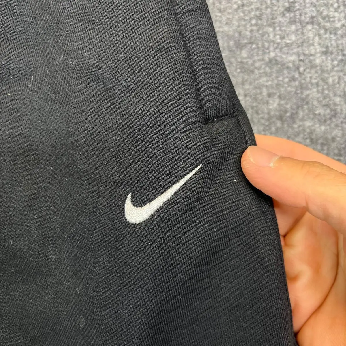 Nike clothing - CW5565-010 RN#56323 - Black (UPC: 194495201445) 1