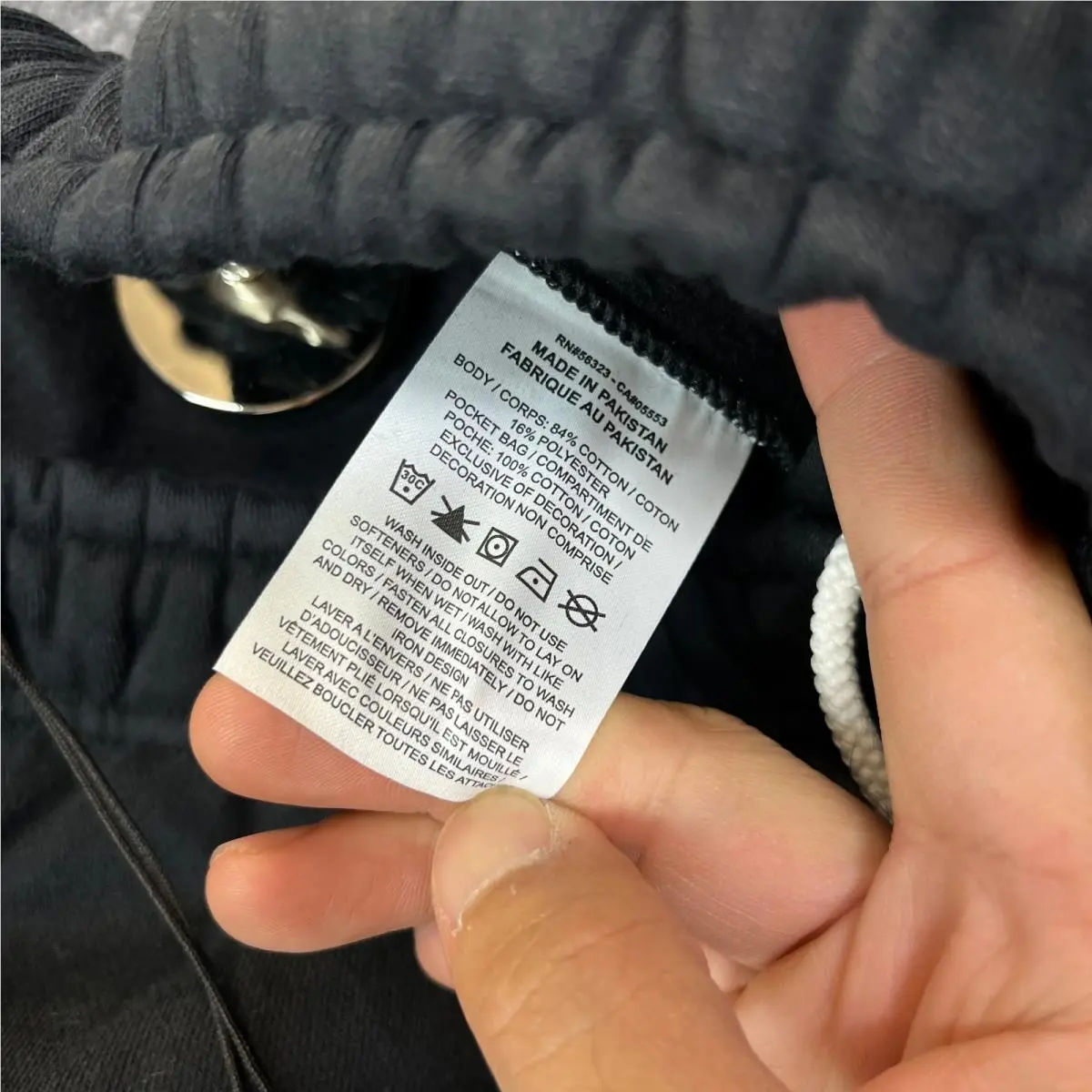 Nike clothing - CW5565-010 RN#56323 - Black (UPC: 194495201445) 6