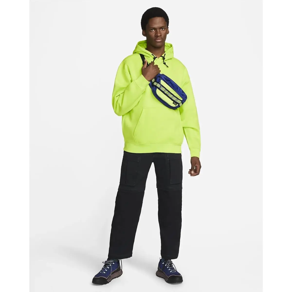 Nike clothing - Green (UPC: 195243806417) 6