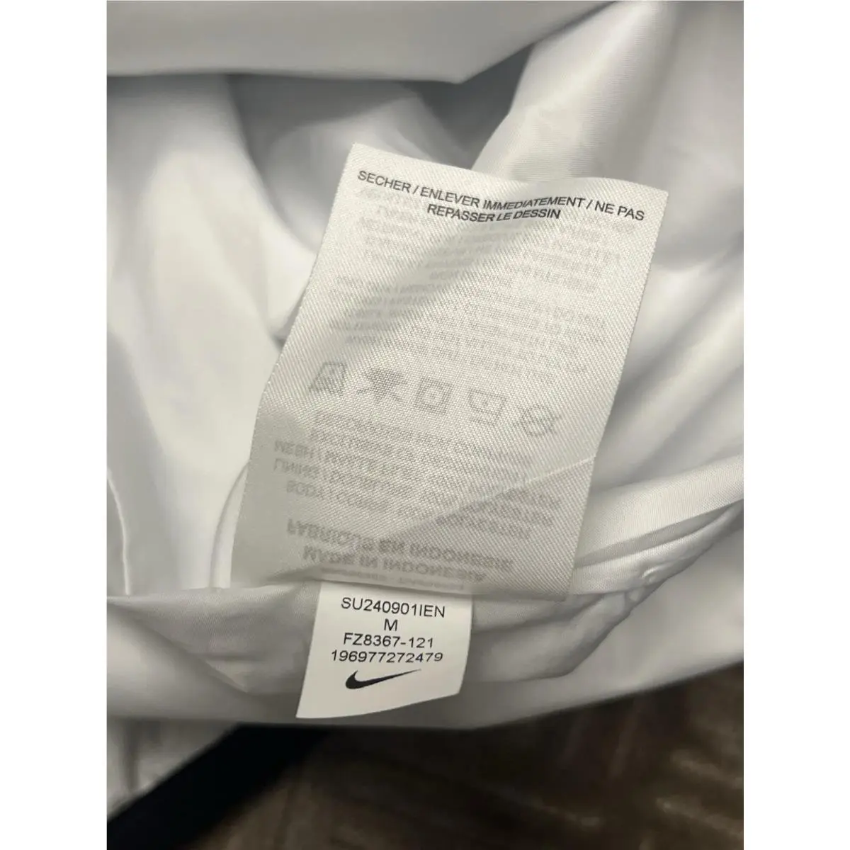 Nike clothing - FZ8367121 - FZ8367121 - White 5