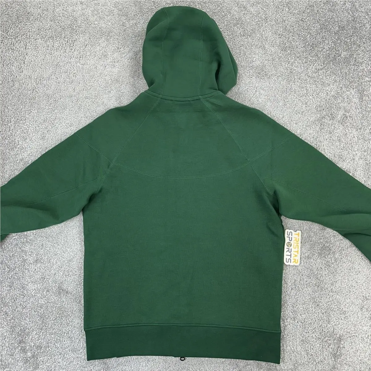 Nike clothing - Green (UPC: 197598939062) 4